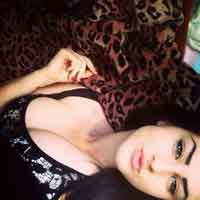 free pic of lonely horny Turon woman